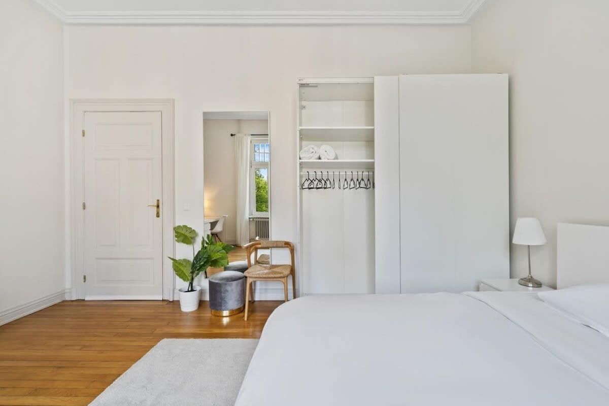 Room W Shared Bathroom&Kitchen In Luxury Villa Люксембург Екстер'єр фото